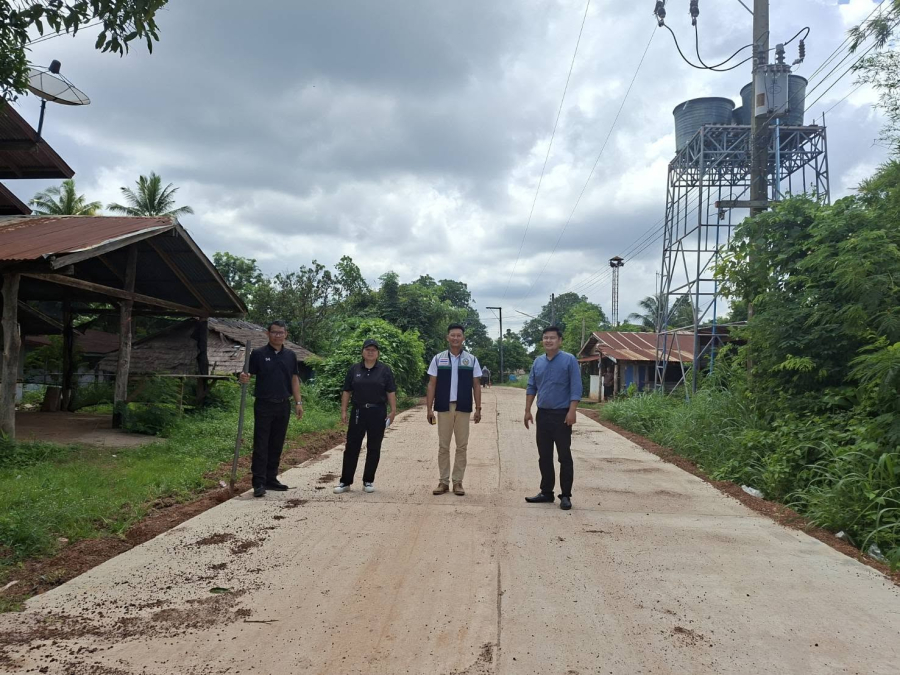 อบต.คอนสาย ตรวจรับโครงการก่อสร้างถนนคอนกรีตเสริมเหล็ก บ้านสร้างโพน บ้านโป่งน้อย บ้านคอนสาย บ้านหัวสะพาน ?️ วันที่ 3 กันยายน 2569  นายวัฒนา อินทร์สา นายกองค์การบริหารส่วนตำบลคอนสาย ได้มอบหมายให้ เจ้าหน้าที่กองช่าง และคณะกรรมการตรวจรับฯ ได้ดำเนินการตร